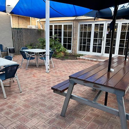 Jurien Bay Hotel Motel מראה חיצוני תמונה