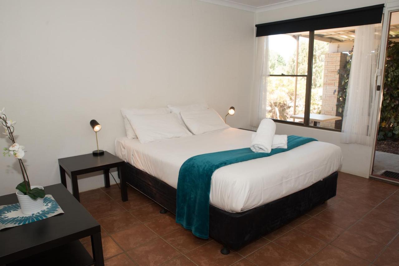 Jurien Bay Hotel Motel מראה חיצוני תמונה