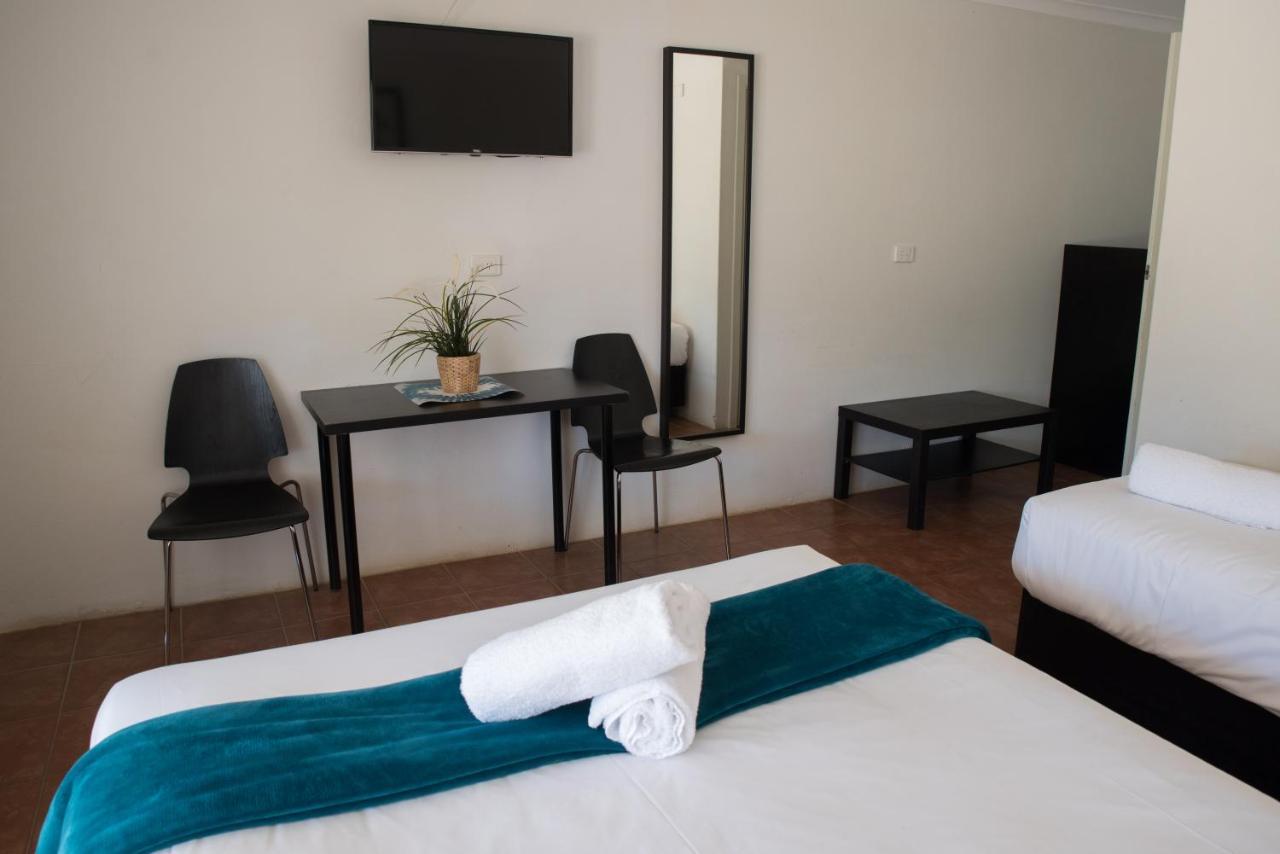 Jurien Bay Hotel Motel מראה חיצוני תמונה
